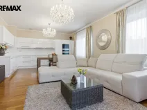 Prodej bytu 3+kk, Karlovy Vary, Jateční, 100 m2