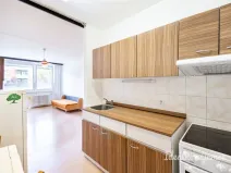 Pronájem bytu 2+kk, Praha, Boháčova, 43 m2