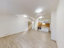 Pronájem bytu 1+kk, Starý Plzenec, Masarykovo náměstí, 29 m2