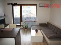 Pronájem bytu 1+kk, Uherské Hradiště, Města Mayen, 33 m2