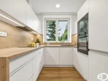 Prodej bytu 3+1, Liberk - Uhřínov, 56 m2