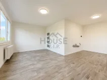 Prodej bytu 1+1, Praha, Kukučínova, 60 m2