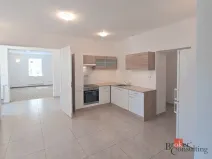 Prodej bytu 3+kk, Mariánské Lázně, Lesní, 88 m2