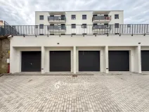 Pronájem garáže, Znojmo, Vančurova, 20 m2