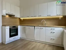 Prodej bytu 3+1, Třinec - Staré Město, Dvořákova, 84 m2