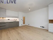 Pronájem bytu 1+kk, Praha, Krymská, 36 m2