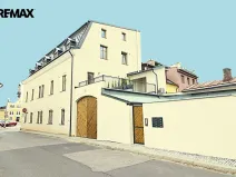 Pronájem bytu 1+kk, Chrastava, náměstí 1. máje, 42 m2