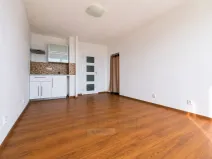 Pronájem bytu 1+kk, Praha - Modřany, Daškova, 29 m2