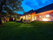Prodej rodinného domu, Bušanovice - Horní Nakvasovice, 300 m2