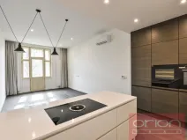 Pronájem bytu 3+kk, Praha - Vinohrady, Laubova, 95 m2
