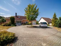 Prodej rodinného domu, Luženičky, 300 m2