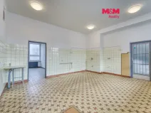 Pronájem obchodního prostoru, Klatovy - Klatovy III, Nádražní, 38 m2