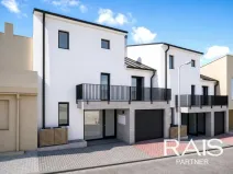 Prodej bytu 5+kk, Holasice, Václavská, 195 m2