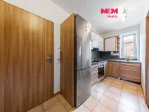 Prodej bytu 2+1, Ostrov, Luční, 57 m2