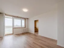 Pronájem bytu 3+1, Praha - Kobylisy, Chotovická, 83 m2