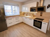 Prodej bytu 2+1, Chvaletice, Dukelská, 48 m2