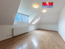 Prodej bytu 1+1, Karlovy Vary, K. Čapka, 36 m2