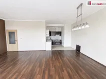 Pronájem bytu 3+kk, Chlumec, Holubova, 100 m2