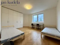Pronájem pokoje, Brno, Trávníky, 17 m2