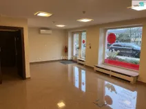 Pronájem obchodního prostoru, Karlovy Vary - Dvory, Chebská, 42 m2