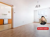 Prodej bytu 2+1, Světec, Kostomlatská, 77 m2