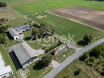 Prodej komerční nemovitosti, Chropyně - Plešovec, 740 m2