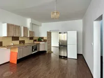 Pronájem bytu 2+kk, Karlovy Vary, Spojovací, 70 m2