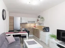Prodej bytu 2+kk, Praha - Stodůlky, Běhounkova, 43 m2