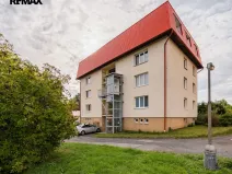 Prodej bytu 3+1, Odolena Voda - Dolínek, Náměstí Vítězslava Hálka, 77 m2