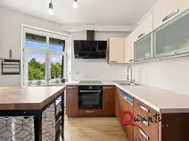 Prodej bytu 2+1, Praha - Dolní Počernice, K zámku, 65 m2