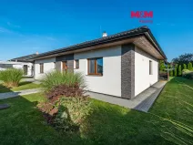 Prodej rodinného domu, Mukařov - Žernovka, K Památníku, 107 m2