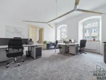 Pronájem kanceláře, Pardubice - Zelené Předměstí, třída Míru, 82 m2