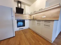 Pronájem bytu 2+kk, Praha - Holešovice, Argentinská, 60 m2