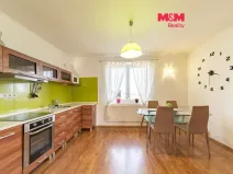 Prodej bytu 3+1, Vojtanov, Nádražní čtvrť, 83 m2