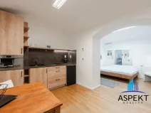 Pronájem bytu 1+kk, Praha - Žižkov, Ondříčkova, 32 m2