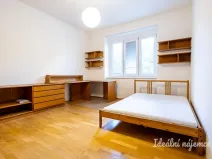 Pronájem bytu 1+kk, Praha - Žižkov, Biskupcova, 29 m2