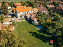Prodej rodinného domu, Běrunice, Hlavní, 220 m2