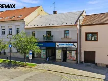 Prodej rodinného domu, Český Brod, nám. Arnošta z Pardubic, 150 m2