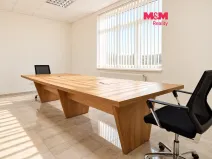 Pronájem kanceláře, Úvaly, 208 m2