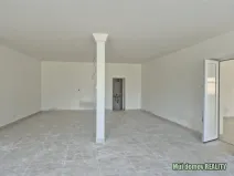Pronájem restaurace, Žatec, Husitské náměstí, 300 m2