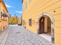 Pronájem obchodního prostoru, Jindřichův Hradec - Jindřichův Hradec I, nám. Míru, 41 m2