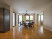 Prodej bytu 6+kk a větší, Praha, Učňovská, 190 m2