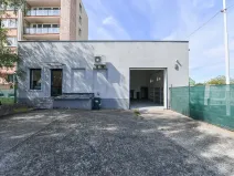 Prodej obchodního prostoru, Praha - Horní Počernice, Komárovská, 210 m2