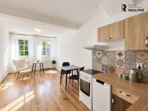 Prodej bytu 2+kk, Holubice, Za Dvorem, 44 m2