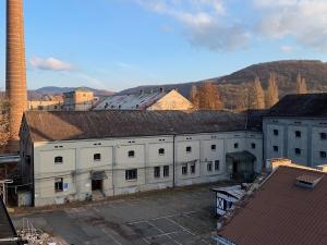 Pronájem garážového stání, Ústí nad Labem - Krásné Březno, Drážďanská, 12 m2