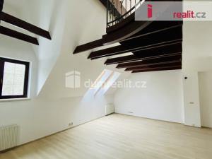 Prodej bytu 2+kk, Mariánské Lázně, Chopinova, 87 m2
