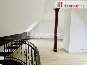 Prodej bytu 2+kk, Mariánské Lázně, Chopinova, 87 m2