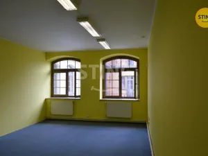 Prodej kanceláře, Kyjov, třída Komenského, 290 m2