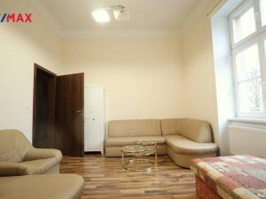 Prodej bytu 3+1, Karlovy Vary, Moskevská, 85 m2