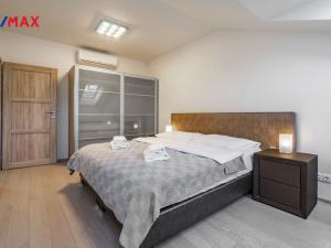 Prodej činžovního domu, Karlovy Vary, Bulharská, 635 m2